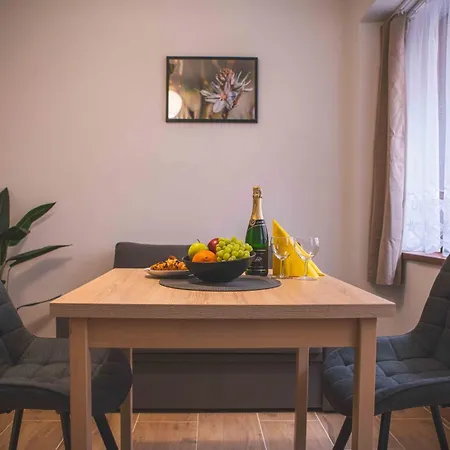 City Centre Apartments Ceske Budejovice Exterior photo